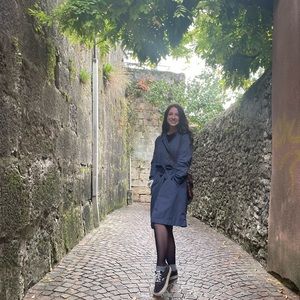 Meet your Posher, Vera